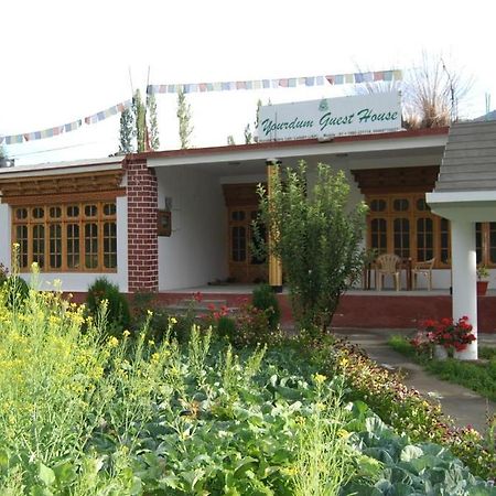 Yourdum Guest House Hundar Exteriér fotografie